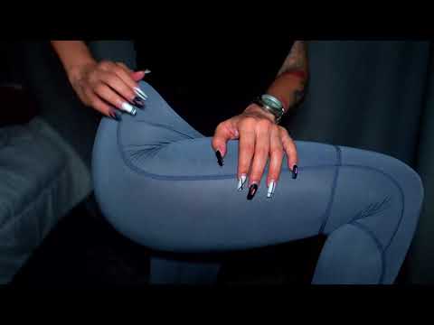 ASMR | Scratching Leggings