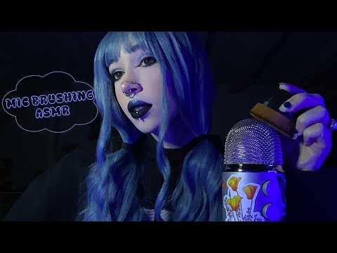 ASMR Mic Brushing With A Kabuki Brush | Whispering