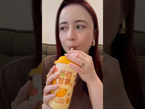 ASMR: PROVANDO BEBIDA ASIÁTICA I BUBBLE TEA 🥭 #shorts #asmr