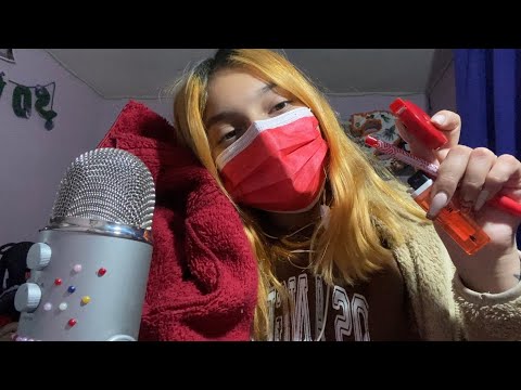 ASMR FAST AND AGRESSIVE| TRIGGERS DE COLOR ROJO| SOFIWI