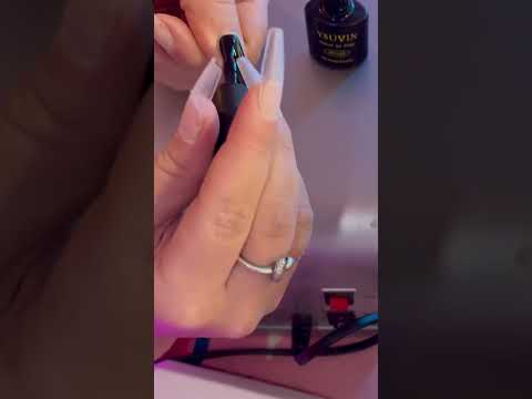 ASMR : nouveaux ongles