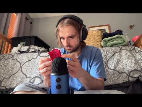 asmr pleasant rubbery sounds