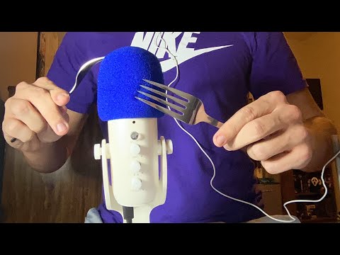 Mic Scratching with Forks