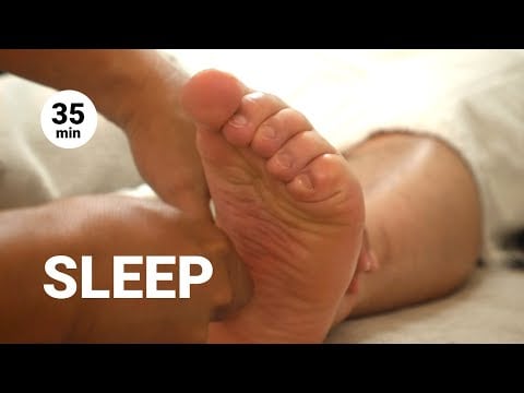 寝る足つぼ | 静かに痛がるタクシードライバー | 不規則な睡眠 | 20代男性 | 左足