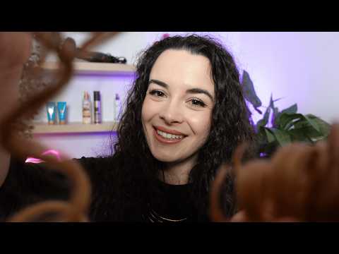 ASMR [Roleplay] - Spécialiste des cheveux bouclés - soft spoken