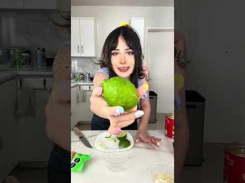 Haciendo galletas de hielo #asmr #recipe #icechips #receta