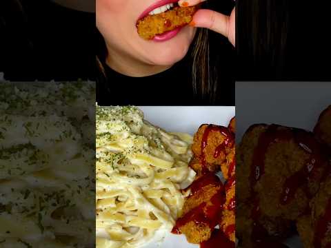 Crispy fried chicken wings #asmr #chicken #friedchicken #food #eat