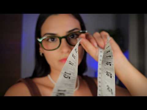 ASMR MEDINDO e ANALISANDO  seu Rosto bem Pertinho✨️