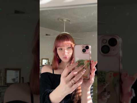 #asmr fast phone tapping for your Thursday - hang in there… it’s almost the weekend :,)