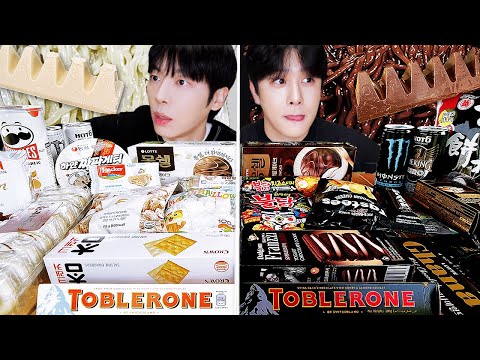 ASMR MUKBANG | 편의점 하얀색 검정색 디저트 먹방 라면 아이스크림 초콜릿 & BLUE DESSERT HONEY JELLY CANDY