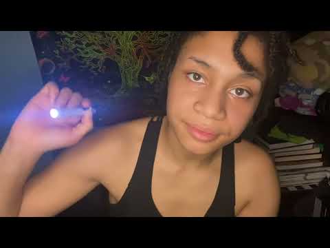 ASMR - PLUCKING, SCREEN TAPPING, BRUSHING, LIGHT TRIGGERS