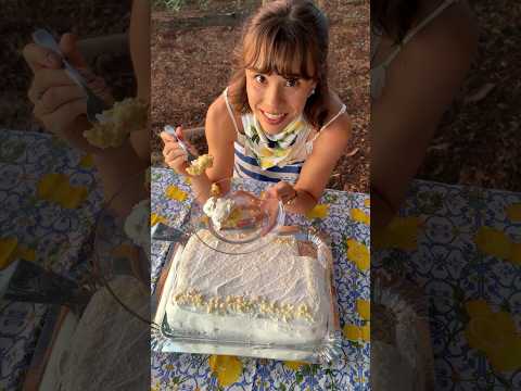 ASMR Bolo de Festa no Interior é assim...  🎂