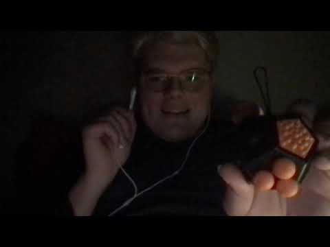 Eclectic ASMR | Tapping & Clicking With a Fidget Toy