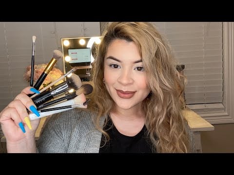 ASMR bestie helps you brush shop 💗