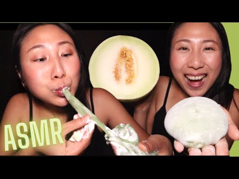 #ASMR  Eating  GIANT MOCHI 🍈 HONEYDEW MELON