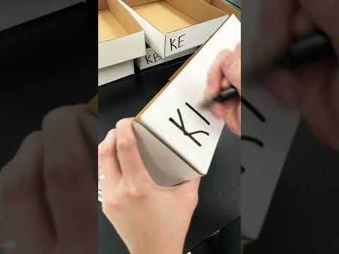 ASMR - Sharpie Writing