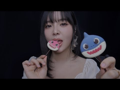ASMR Pink Pong Chocolate Eating Sounds (+Up Close)