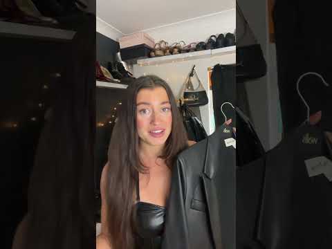 My favourite leather blazer 🥰