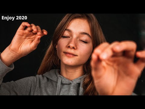 ASMR PLUCKING AWAY STRESS AND ANXIETIES! (Dutch)