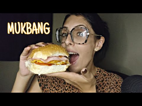 ASMR  MUKBANG - Comendo Hambúrguer caseiro 🤌🏻🍔 #asmr #mukbang