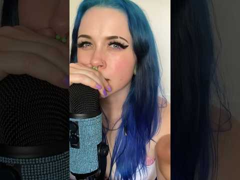 delicious 😋 #asmr #chewingsounds #negativeenergy #asmrsleep
