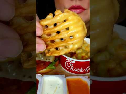 The BEST Crispy Crunchy Fries EVER! #asmr #chickfila #shorts #food