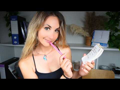 Una ragazza strana ti parla in sala d’attesa… 👀 | ASMR ITA | POV Weird Girl Roleplay