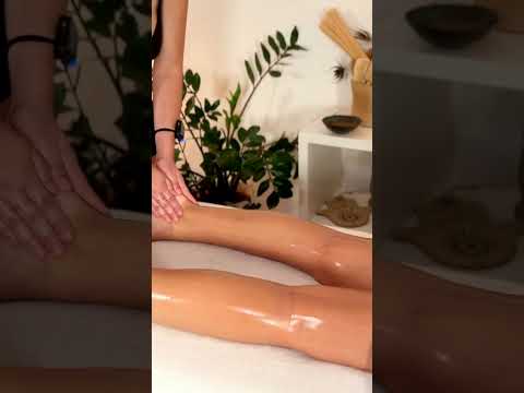 Warm oil, slow hands — a real massage ritual, filmed up close