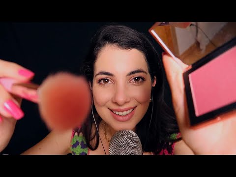 ASMR MAQUIANDO VOCÊ NOIVA - Sweet Carol