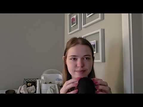asmr hand movements & mic scratching