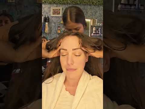 Necesitas hacerte este masaje 😴 #salon #hair #relaxing #asmr #short