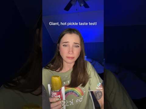 Giant hot pickle! #asmr #mukbang #shortsvideo #pickle #asmreating