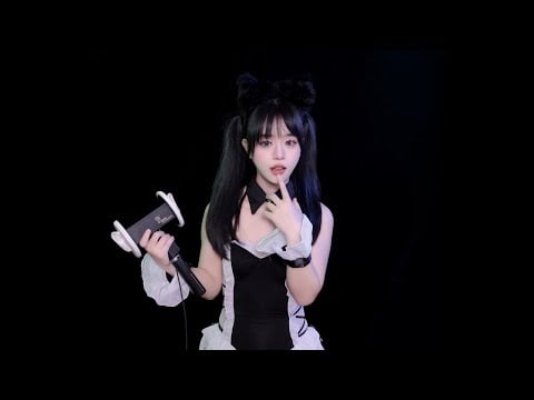 🥰晓美 Xiao Mei ASMR  舔耳口腔音喘息 Ear Licking  Licking And Eating Ear Licking