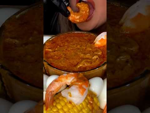 Huge Seafood Boil #shorts #asmr #asmreating #seafoodboil