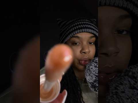 covering your face ✨ #shortscreator #shorts #asmr #relax #asmrsounds #asmrshorts #sleep #lipgloss