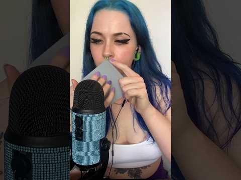 do you love this scratching sound? 😍 #asmr #scratching #scratchingsounds #asmrsound