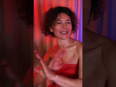 Real person ASMR Reaction 😌 Personal Attention  #realpersonasmr #massaggiorilassante #reactionvideo