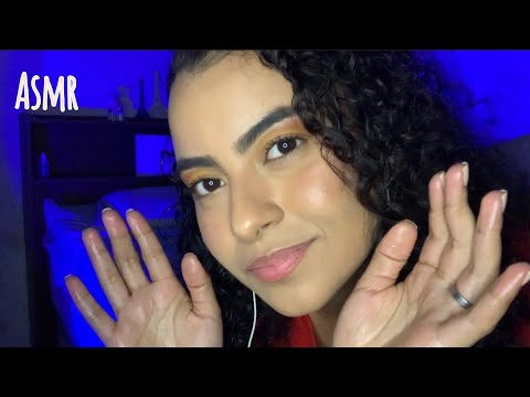 ASMR / TE FAÇO COMPANHIA ATÉ VOCÊ DORMIR ( LEIO, PASSO ÓLEO EM VOCÊ etc) COM MÚSICA RELAXANTE