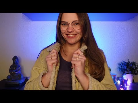 ASMR Jacket Fabric Scratching (Whispering)