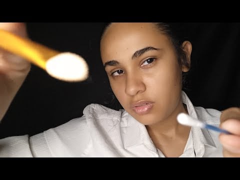 ASMR ROLEPLAY: CLÍNICA CLANDESTINA LIMPEZA DE OUVIDO "SONS REIAS"
