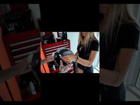 ASMR: Delicate Movements, Flawlessly Clearing Shaving Foam