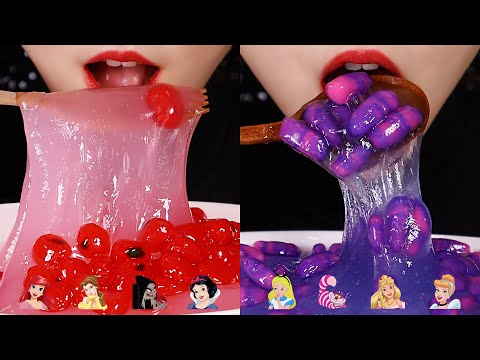DISNEY PRINCESS FOOD CHALLENGE 👸 EMOJI FOOD CHALLENGE #36