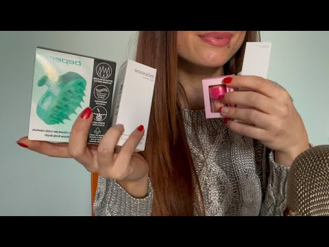 Rilassati con i miei nuovi acquisti ( Whispering + tapping ) 💄🧴✨ | ASMR