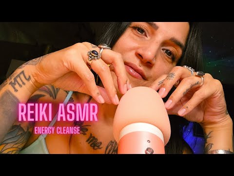 Reiki ASMR l energy cleanse l finger fluttering l hand movements l whispering