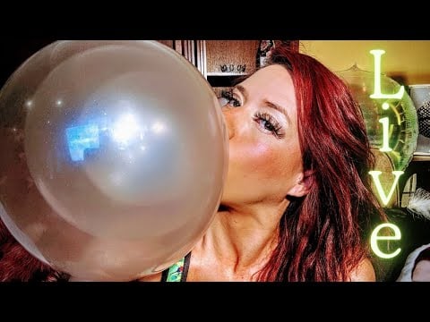Live Bubble Gum and Balloons with AmandaLynn 💋