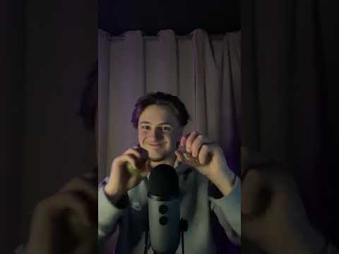 ASMR avec mes deux boules… 😏