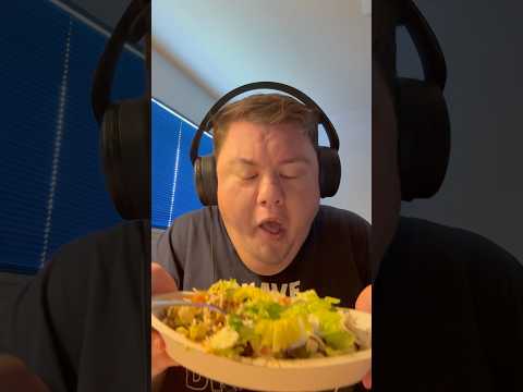 #ASMR EATING HONEY CHICKEN CHIPOTLE BOWL #asmreating #mukbang #short