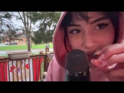 ASMR outside in the rain 💧🌧️