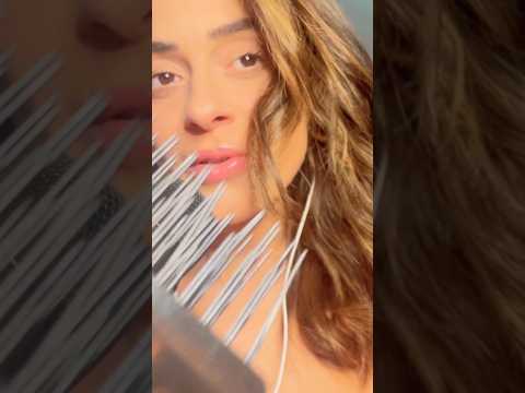 The comb trigger 🪭 #asmr #visualtingle #soothing #visualasmr #fyp