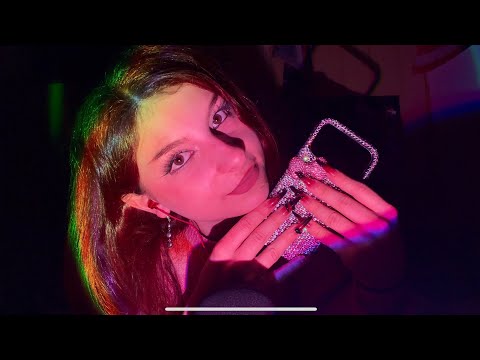 ASMR in my Bed - Camera Tapping, Fabric Scratching, Tapping, Cupped Whispers